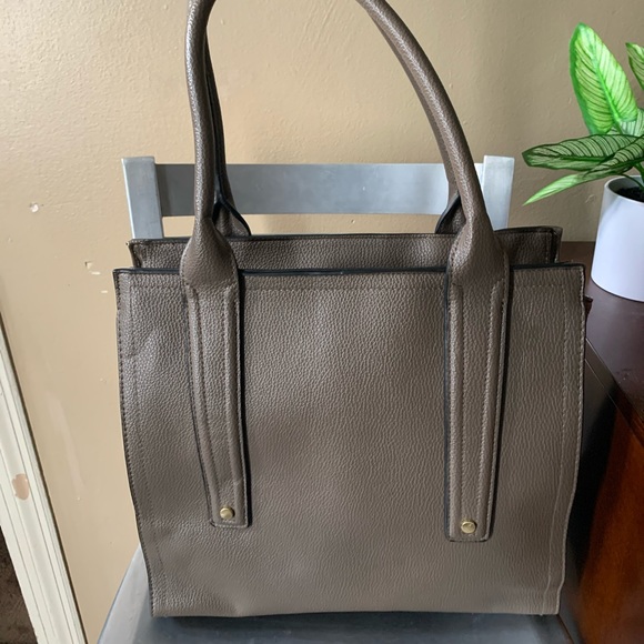 Large Purse - Picture 2 of 5